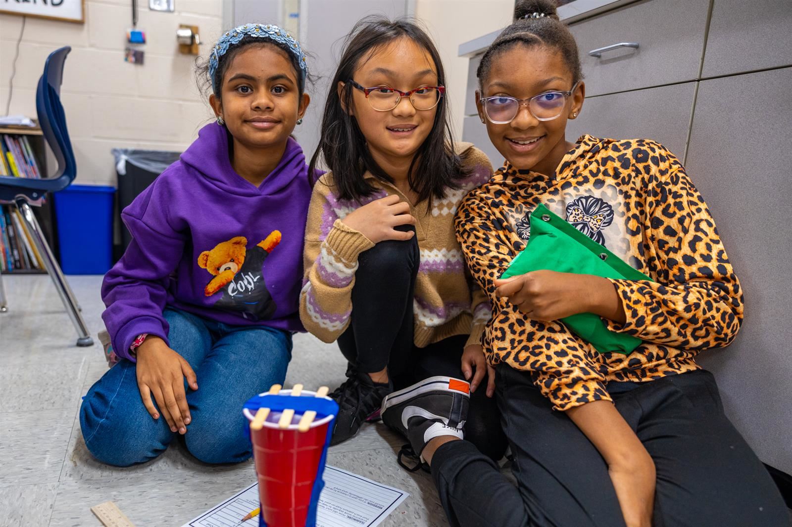 three girls with STEM project